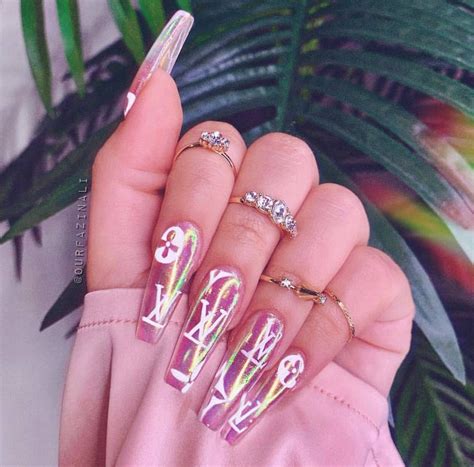 jelly nails louis vuitton